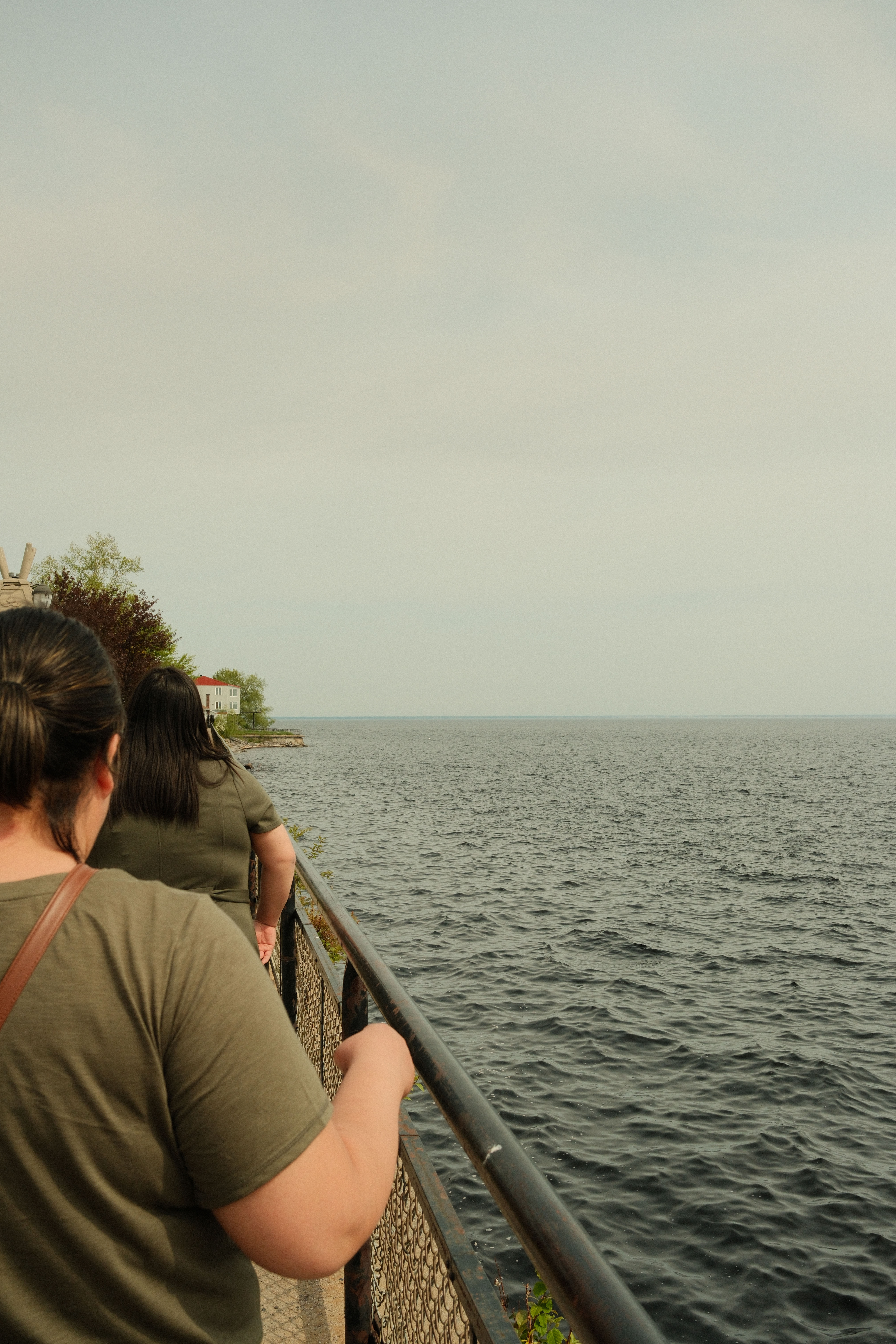 Photo au lac pendant la journée